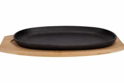 Bord gietijzer Sizzler op houten plank 23,5 x 13,5 cm