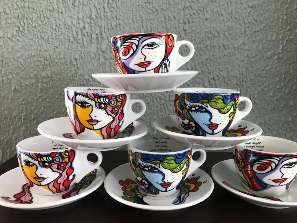 Koffiekopjes met schotels set 6 Josien Broeren